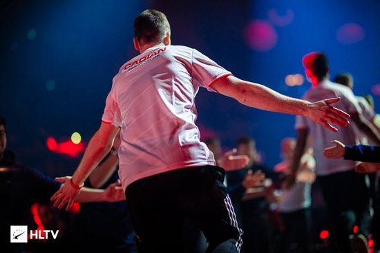 全面解析风暴英雄菲尼克斯攻略技巧